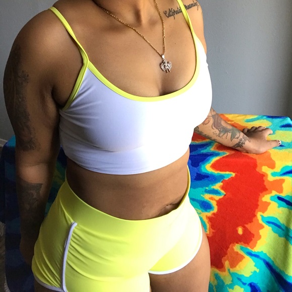 Two piece neon yellow swimsuit sets - Picture 3 of 3